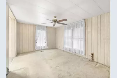 8221 Highpoint Boulevard, Brooksville, FL 34613 - Photo 27