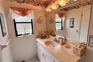 13294 Pinellas Ave, Spring Hill, FL 34609 - Photo 9