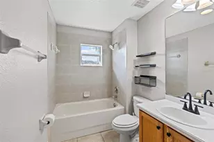 3041 Stonegate Falls Dr, Land O Lakes, FL 34638 - Photo 47