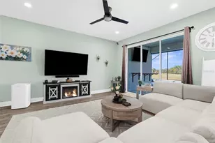 9347 N Star Ct, Weeki Wachee, FL 34613 - Photo 9