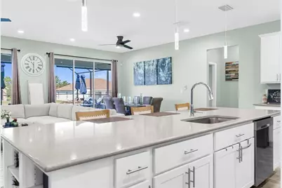 9347 N Star Court, Weeki Wachee, FL 34613 - Photo 21