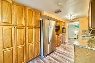 1354 Linstock Dr, Holiday, FL 34690 - Photo 9