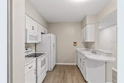 3358 Mermoor Drive #2102, Palm Harbor, FL 34685 - Photo 9