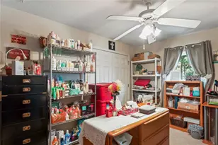 9086 Manchester St, Spring Hill, FL 34606 - Photo 33