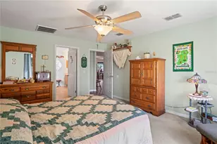 9086 Manchester St, Spring Hill, FL 34606 - Photo 25