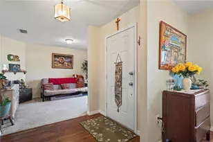 9086 Manchester St, Spring Hill, FL 34606 - Photo 9