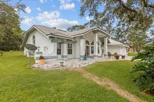 74 Forest Wood Ct, Spring Hill, FL 34609 - Photo 5
