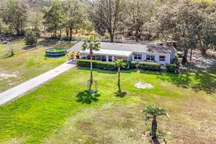 35420 Carval Dr, Zephyrhills, FL 33541 - Photo 11