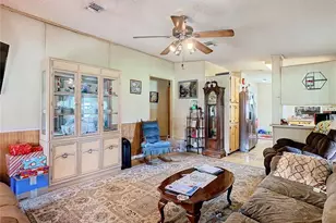 35420 Carval Dr, Zephyrhills, FL 33541 - Photo 45