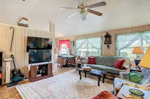 35420 Carval Dr, Zephyrhills, FL 33541 - Photo 31