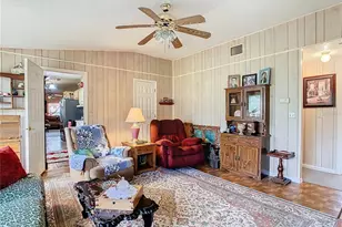 35420 Carval Dr, Zephyrhills, FL 33541 - Photo 29