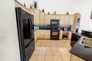 3362 Cedar Crest Loop, Spring Hill, FL 34609 - Photo 3