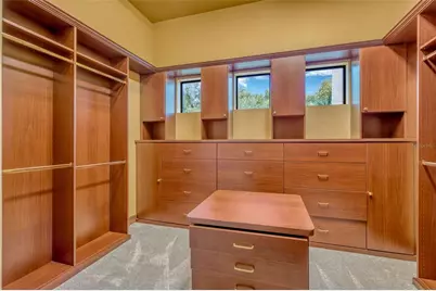 1079 Ashland Avenue, Tarpon Springs, FL 34689 - Photo 31