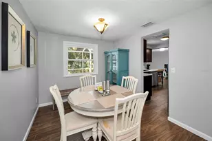 646 Timber Bay Cir W, Oldsmar, FL 34677 - Photo 7