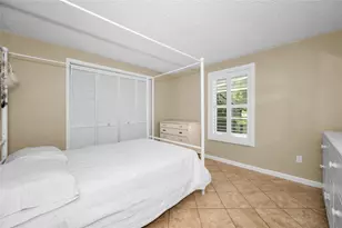 646 Timber Bay Cir W, Oldsmar, FL 34677 - Photo 27