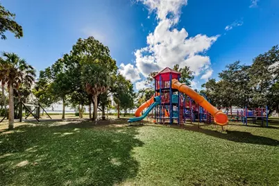 646 Timber Bay Circle W, Oldsmar, FL 34677 - Photo 57