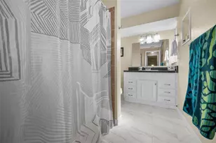 646 Timber Bay Cir W, Oldsmar, FL 34677 - Photo 25