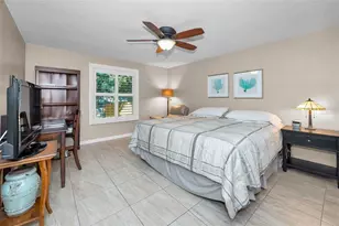 646 Timber Bay Cir W, Oldsmar, FL 34677 - Photo 17