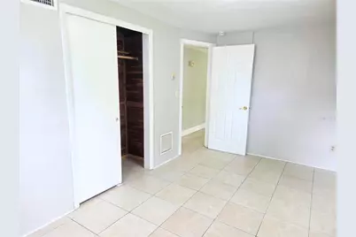 4936 Mile Stretch Drive, Holiday, FL 34690 - Photo 11