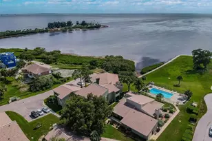 424 Windrush Bay Dr, Tarpon Springs, FL 34689 - Photo 41