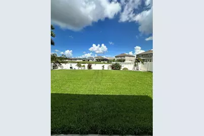 7823 110th Avenue E, Parrish, FL 34219 - Photo 5