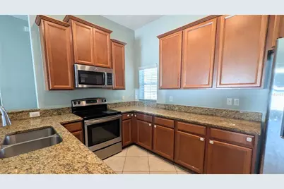 18527 Waydale Loop, Hudson, FL 34667 - Photo 3