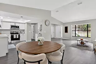 10332 E Mallard Ln, Floral City, FL 34436 - Photo 13