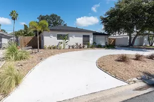 197 Lido Dr, Saint Pete Beach, FL 33706 - Photo 43