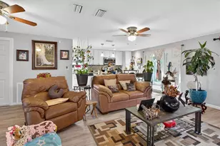 1612 Coppertree Dr, Tarpon Springs, FL 34689 - Photo 13