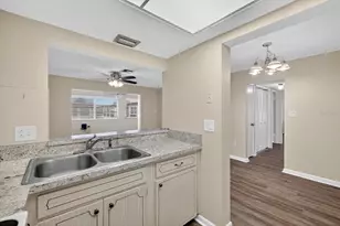 5242 Opal Ln, New Port Richey, FL 34652 - Photo 9