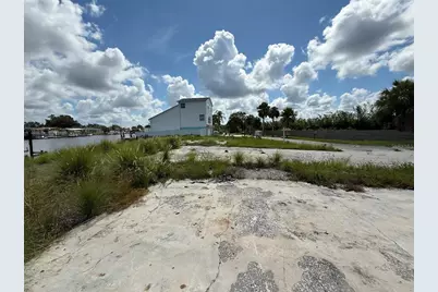 5251 Boardwalk Street, Holiday, FL 34690 - Photo 5