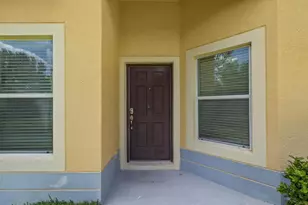 37622 Georgina Terrace, Zephyrhills, FL 33542 - Photo 3