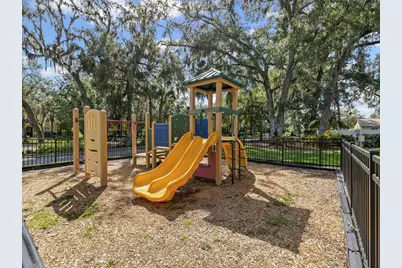 37622 Georgina Terrace, Zephyrhills, FL 33542 - Photo 37