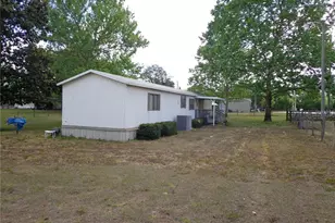 17911 Orange Dr, Spring Hill, FL 34610 - Photo 15