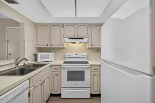 5242 Opal Ln, New Port Richey, FL 34652 - Photo 25