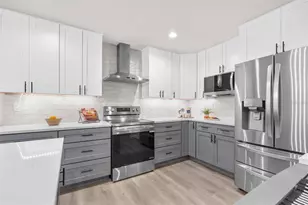 13383 Maureen Ave, Spring Hill, FL 34609 - Photo 17