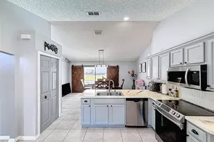 12552 Corrine Ave, Spring Hill, FL 34609 - Photo 33