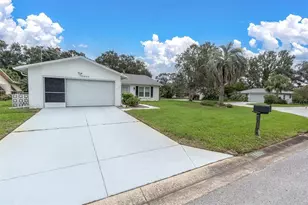 10800 Teer Ln, Port Richey, FL 34668 - Photo 33