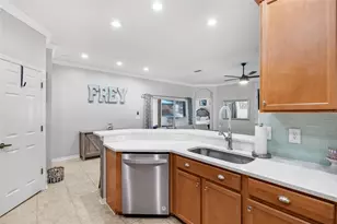 11139 Ragsdale Ct, New Port Richey, FL 34654 - Photo 17