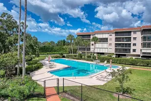 504 S Florida Ave, Tarpon Springs, FL 34689 - Photo 1