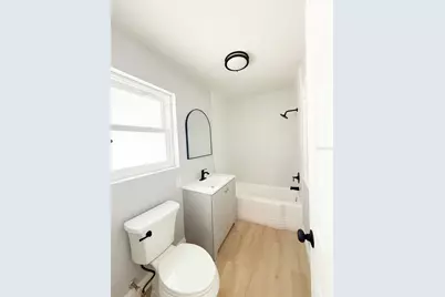 13290 3rd Street E, Madeira Beach, FL 33708 - Photo 11