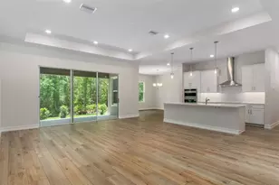 3818 W Birds Nest Dr, Beverly Hills, FL 34465 - Photo 9