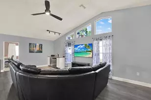 2169 Arrow Ave, Spring Hill, FL 34609 - Photo 9