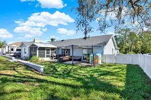 2169 Arrow Ave, Spring Hill, FL 34609 - Photo 25