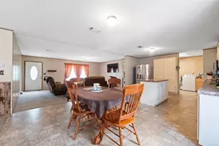 16481 Oakview Dr, Brooksville, FL 34601 - Photo 7