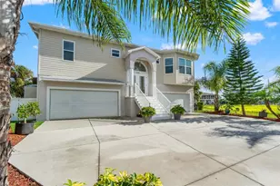 4366 6th Isle Dr, Hernando Beach, FL 34607 - Photo 7