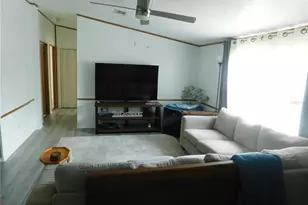 6490 Evanston St, Weeki Wachee, FL 34613 - Photo 9