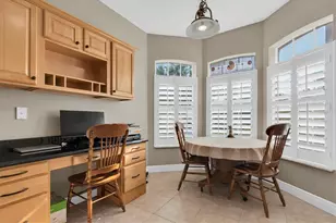 1001 Spoontail Ct, Tarpon Springs, FL 34689 - Photo 9