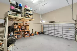 1001 Spoontail Ct, Tarpon Springs, FL 34689 - Photo 33