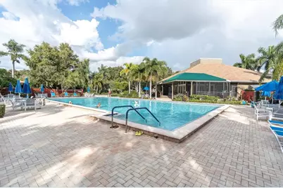 1001 Spoontail Court, Tarpon Springs, FL 34689 - Photo 53